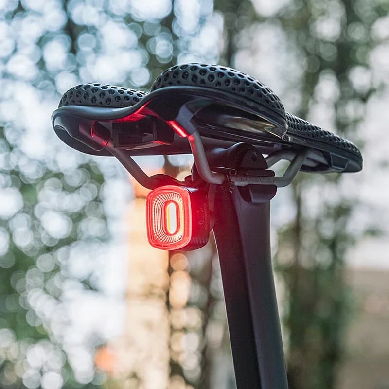 Lampu Belakang Basikal Type-C Pintar Penderia Brek IPX6